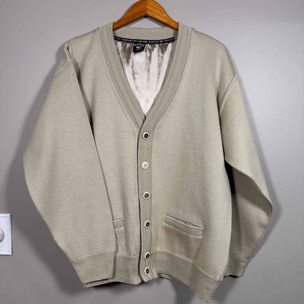 Nastas Mens Beige V-Neck Button Up Cardigan Sweater‎ Satin Lined with Pockets